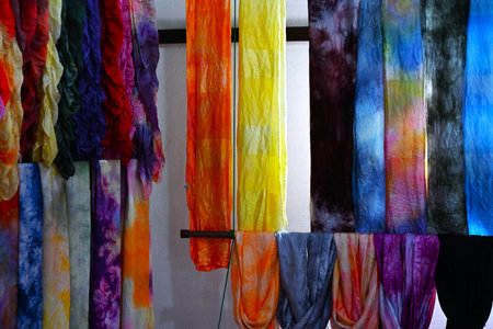 A Japanese specialty: "Silk clothing." Silk is a natural fiber produced from silkworm cocoons, and is known as the "Queen of Fibers" for its elegance and soft texture.の写真素材