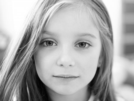 black-and-white portrait of a cute liitle girlの写真素材