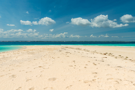 sandbank with transparent turquoise waterの写真素材