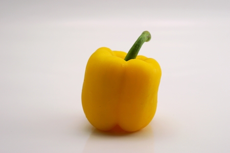 isolated single of yellow sweet pepperの写真素材
