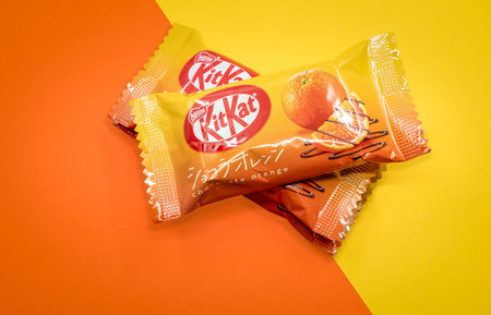 Barcelona, Spain. September 1st 2023: Nestle Japanese Kitkat Orange Chocolate flavoured KitKats.のeditorial素材