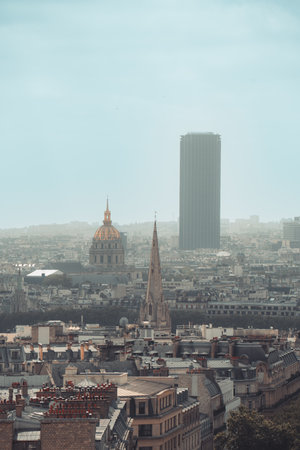 Paris cityscape featuring Les Invalides and Montparnasse Towerの写真素材