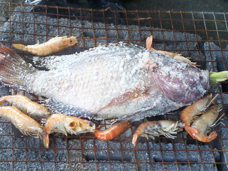 burn the fish burn the shrimp picnic The tiny is The tiny holiday activity on the weekendの写真素材