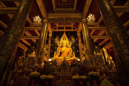 Phra phuttha chinnarath status of Buddha, Phitsanulok, Thailandの写真素材