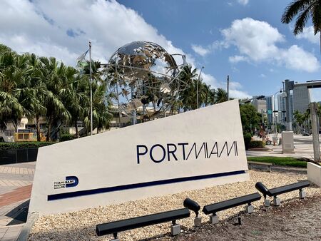 MIAMI, USA - APR 2019 : Entrance of the Port of Miami, one of the busiest cruise terminals in the worldのeditorial素材