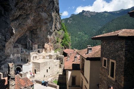 Sumela Monastery courtyard, Ma ka - Trabzonのeditorial素材