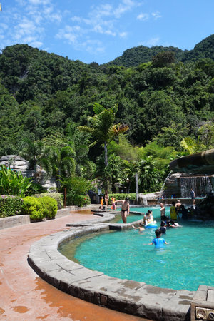 IPOH, MALAYSIA - 25 NOV 2015: Atmosphere at Lost World of Tambun. This Multi-Activity Theme Park offers a lots of activity and experience for family vacationのeditorial素材