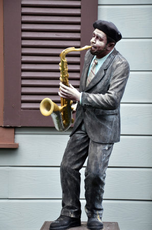 BANGKOK, THAILAND-20 JUNE, 2016: Musical statue in Chocolate Ville at Bangkok, Thailand.のeditorial素材