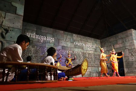 SIEM REAP, CAMBODIA - OCT 20, 2016: Apsara dancers in the end of a performance, Siem Reap, Cambodiaのeditorial素材