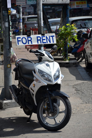PATTAYA, THAILAND - 22 NOV, 2016:  Motorbikes for rent outside shops in Pattaya. Motor Bike Rental Business for tourist is growing so fastのeditorial素材
