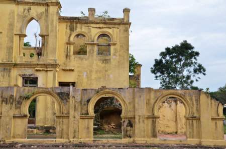 IPOH, MALAYSIA- 29 DEC, 2016: Kellie's Castle is a castle located in Batu Gajah, Malaysia. The unfinished, ruined mansion, was built by a Scottish planter named William Kellie Smithのeditorial素材