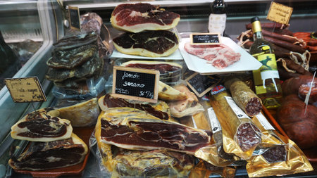 NIMES, FRANCE -FEB 17,2017: Meat store at Nimes market, Franceのeditorial素材