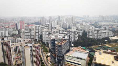 Singapore-Sep 13, 2019: Air quality in Singapore enter the Unhealthy range in hazy day. Haze come from forest fires in Sumatra, Indonesia.のeditorial素材