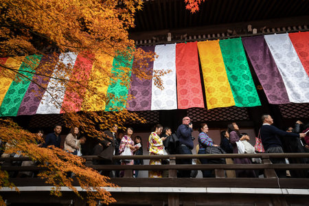 Kyoto, Japan- 24 Nov, 2019: People visit Eikando Zenrinji gardens in Kyoto, Japan. The Jodo Buddhism temple dates back to year 853.のeditorial素材