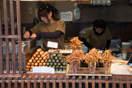 Kyoto, Japan- 26 Nov, 2019: 016: Street food seller in Arashiyama, Kyoto.のeditorial素材