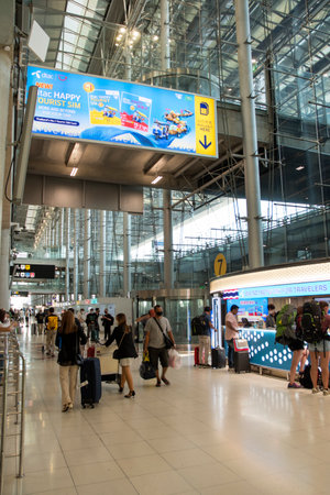 Bangkok, Thailand- 12 Feb, 2023: Passengers arrive at Suvarnabhumi Airport, Bangkok. It is the main international airport serving Bangkokのeditorial素材