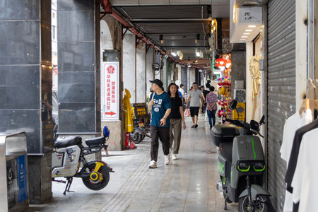 Guangzhou, China-7 Jun 2014: Street view of Shangxiajiu district of Guangzhou, China.  Guangzhou Shangxiajiu offers a plethora of dining options to satisfy every palate.のeditorial素材