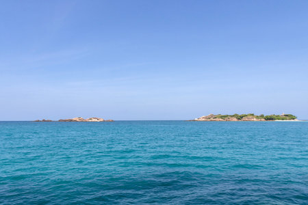 Small island around Redang Island, Malaysia. Redang Island is acknowledged for its crystal clear water and white sandy beachesの写真素材