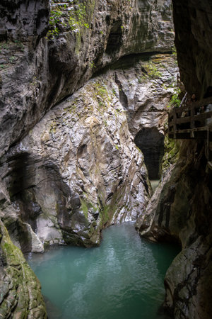 Longshuixia Stitched Scenic Spot or Longshui Fissure Gorge located at Wulong, China. Breathtaking landscapes. Its features include deep, precipitous gorges, pristine vegetation and cascading waterの写真素材