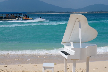 Piano on the beachの写真素材
