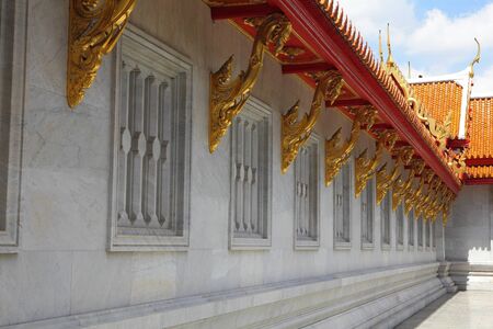 Many windows at the shrine of wat Benjamabopit in Bangkok Thailand の写真素材