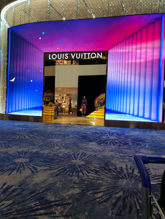 Changi, Singapore- 12th February 2019: Louis Vuitton Showroom entry in Changi International Airport in Singapore.のeditorial素材