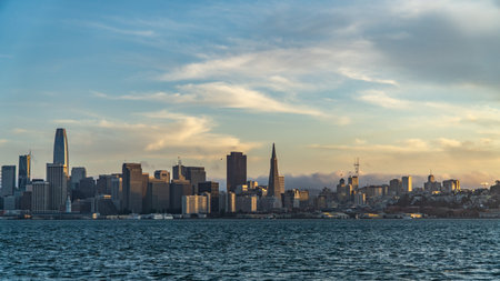 San Francisco, USA - August 2019: San Francisco cityscape on a foggy afternoonのeditorial素材