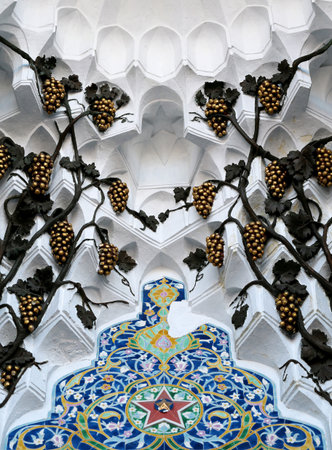 Photos bright mosaic pattern on the wall of the Soviet pavilionの写真素材