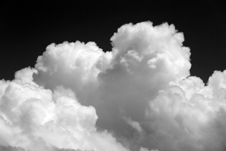 Photos of beautiful white clouds on a Sunny day in the sky