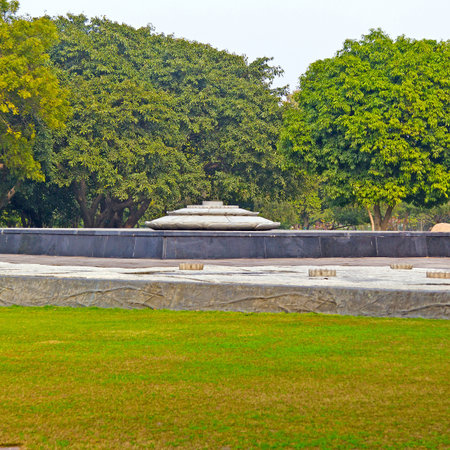 New Delhi, India. Vir Bhumi (Land of Hero) memorial on place of Rajiv Gandhi cremation. のeditorial素材