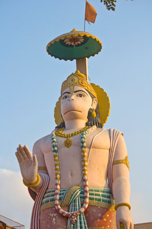 FEBRUARY 27, 2014, VRINDAVAN, UTTAR-PRADESH, INDIA - Giant sculpture of the god Hanuman close to templeのeditorial素材