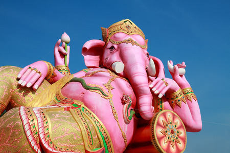 Big Pink Ganesha Statueのeditorial素材