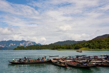 Long tail boat in Ratchaprapa damのeditorial素材