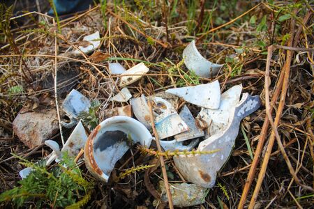 Old broken dishesの写真素材