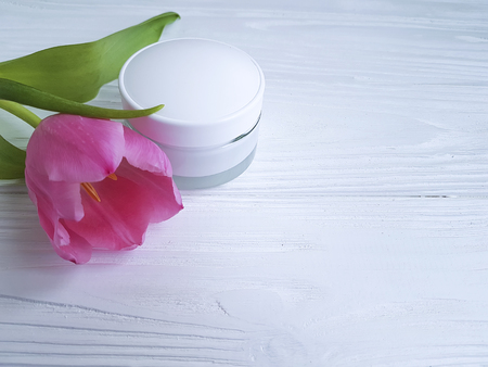 cream cosmetic natural tulip white wooden, organic, handmadeの写真素材
