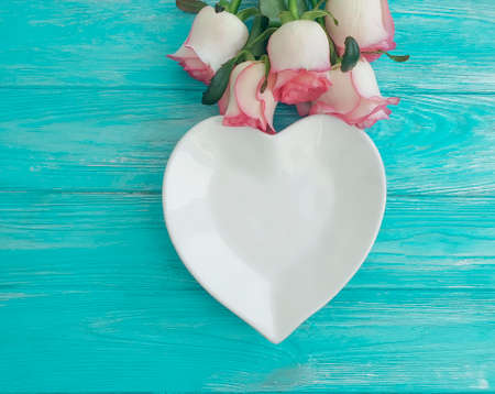 cream cosmetic flower on wooden background decorationの写真素材