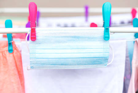 Medical masks are dried by drying.の写真素材