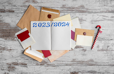 Congratulatory letters for the New Year.