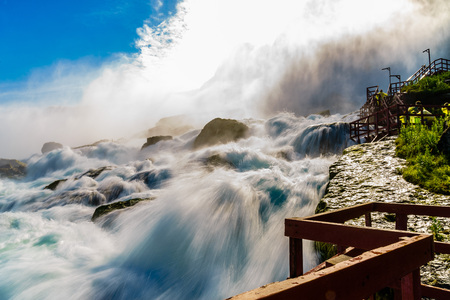 Water rushing over Niagara Fallsの写真素材