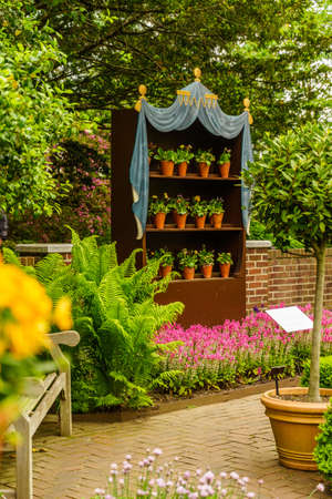 New York Garden, flower Springの写真素材