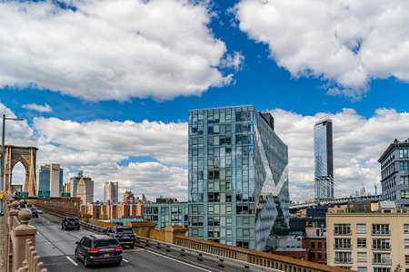 Brooklyn, New York, USA - September 13, 2019: Brooklyn Bridge across East River to Low Manhattan New Yorkのeditorial素材
