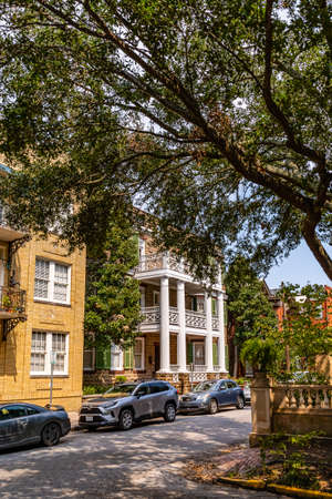 Savannah, Georgia USA - September 10 2019: Beautiful streets and homes in downtown Savannah, Georgia, USAのeditorial素材