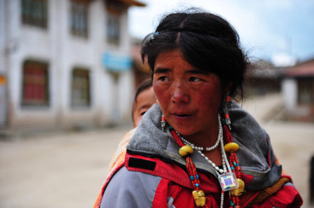 Tibetan womenのeditorial素材