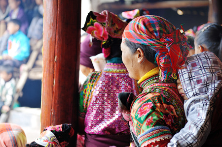 The Yi ethnic people with their traditional costumeのeditorial素材