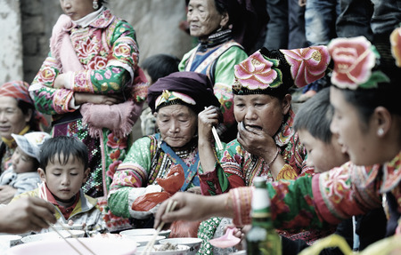 The Yi ethnic people with their traditional costumeのeditorial素材