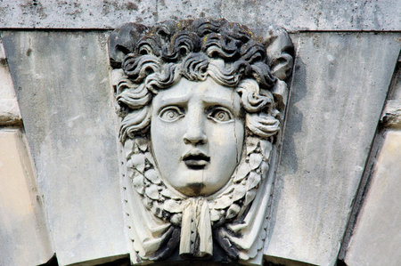 France, Paris, Chateau de Vincennes: Statueの写真素材