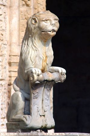 Portugal, Lisbon: Manueline architecture style, Jeronimo monastery; sculpted white stone with carved walls, statues row and archs; fountain statueのeditorial素材