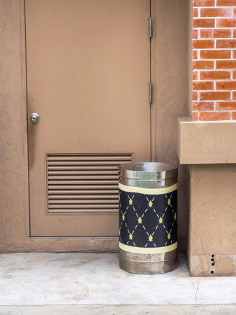 Trash placed in front of the door.の写真素材