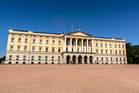 Front Facade of the Norwegian Royal Palace, Slottet in Oslo, Norway. Royal Palace is the official residence of the present Norwegian monarch.のeditorial素材