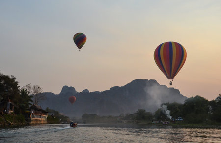 Kayaking with Balloon Viewの写真素材